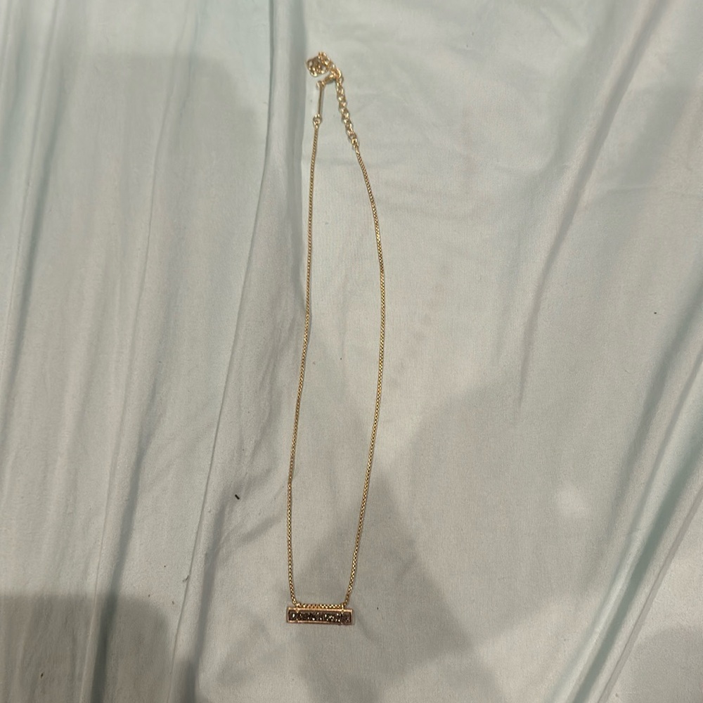 Kendra scott bar necklace